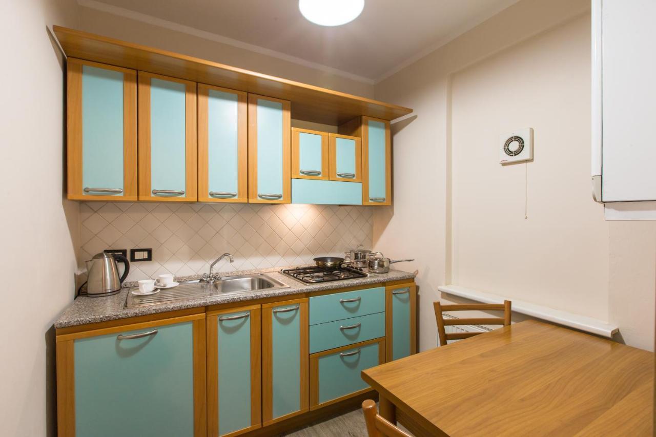 פראג Duskova Apartments מראה חיצוני תמונה