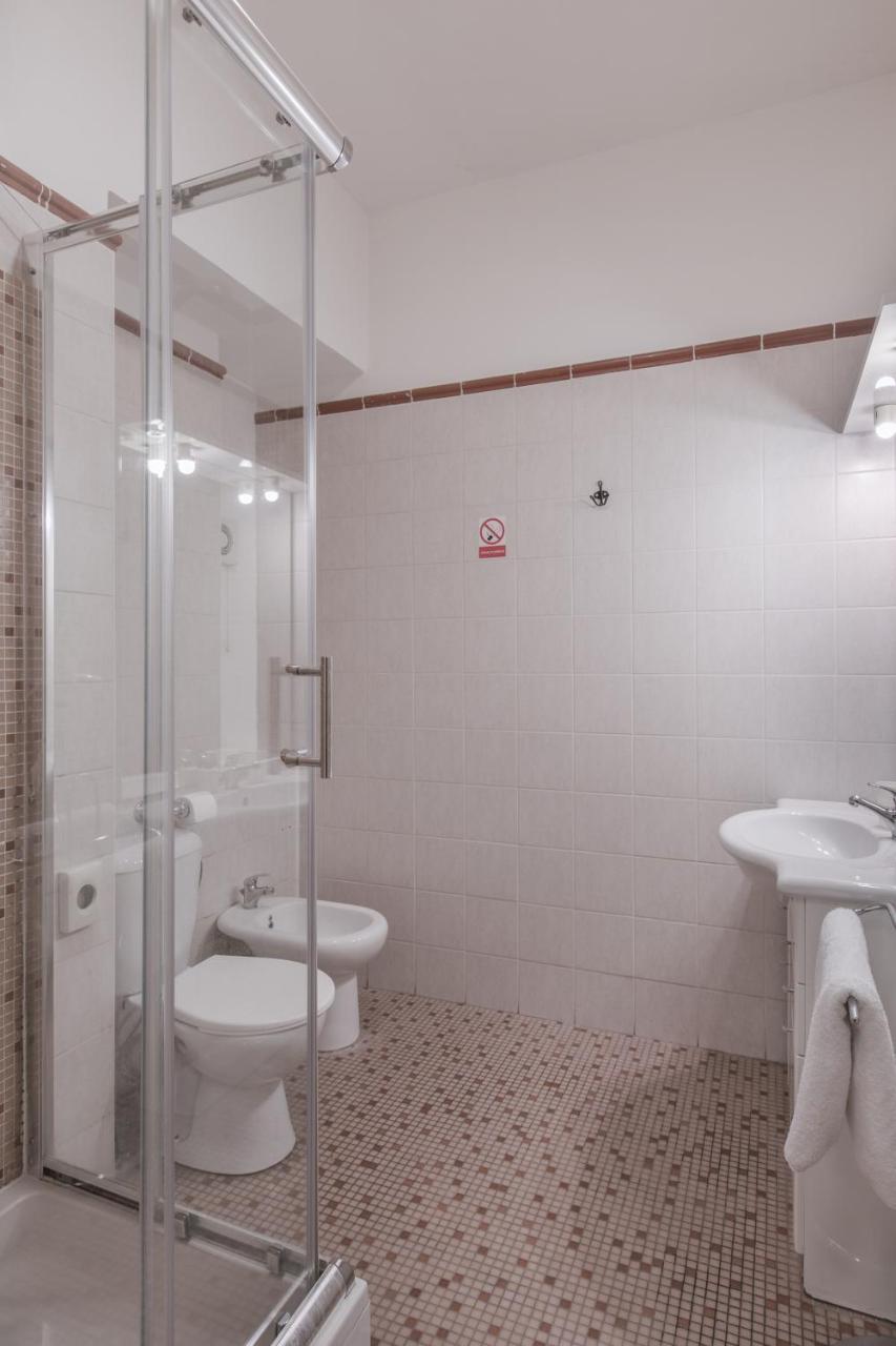 פראג Duskova Apartments מראה חיצוני תמונה