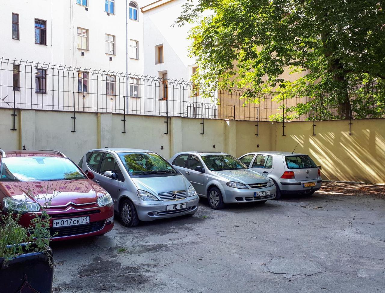 פראג Duskova Apartments מראה חיצוני תמונה