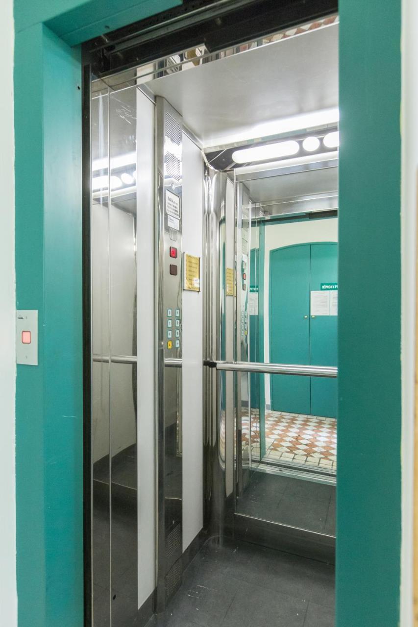 פראג Duskova Apartments מראה חיצוני תמונה